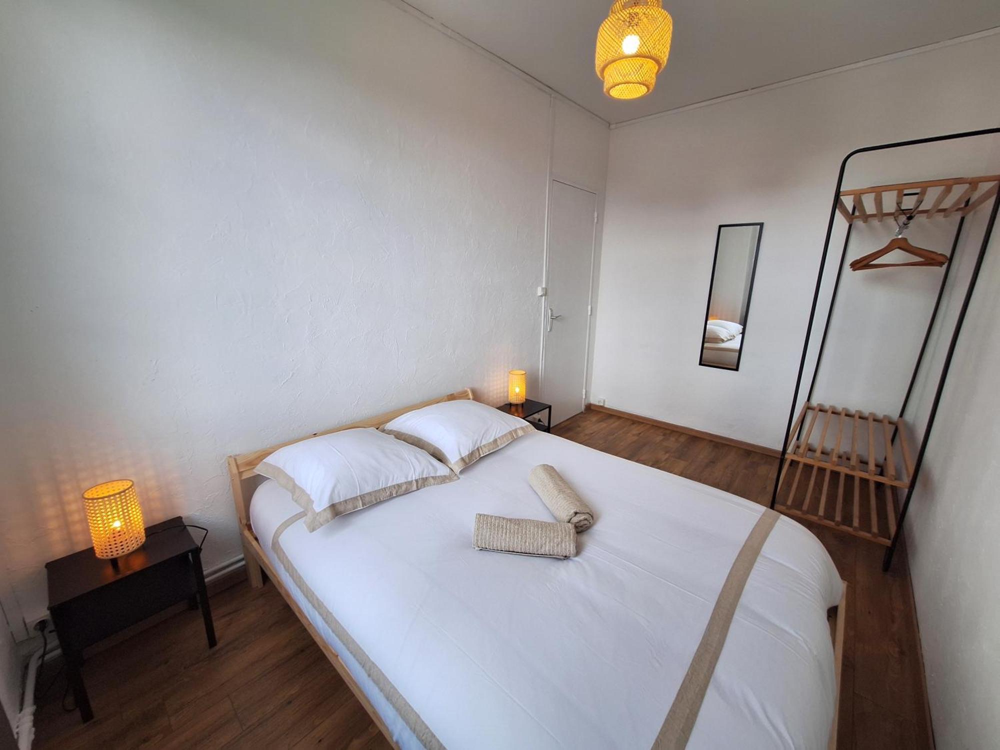 2 Appartements 6 Personnes Orleans Centre - Proche Gare Sncf Exterior foto