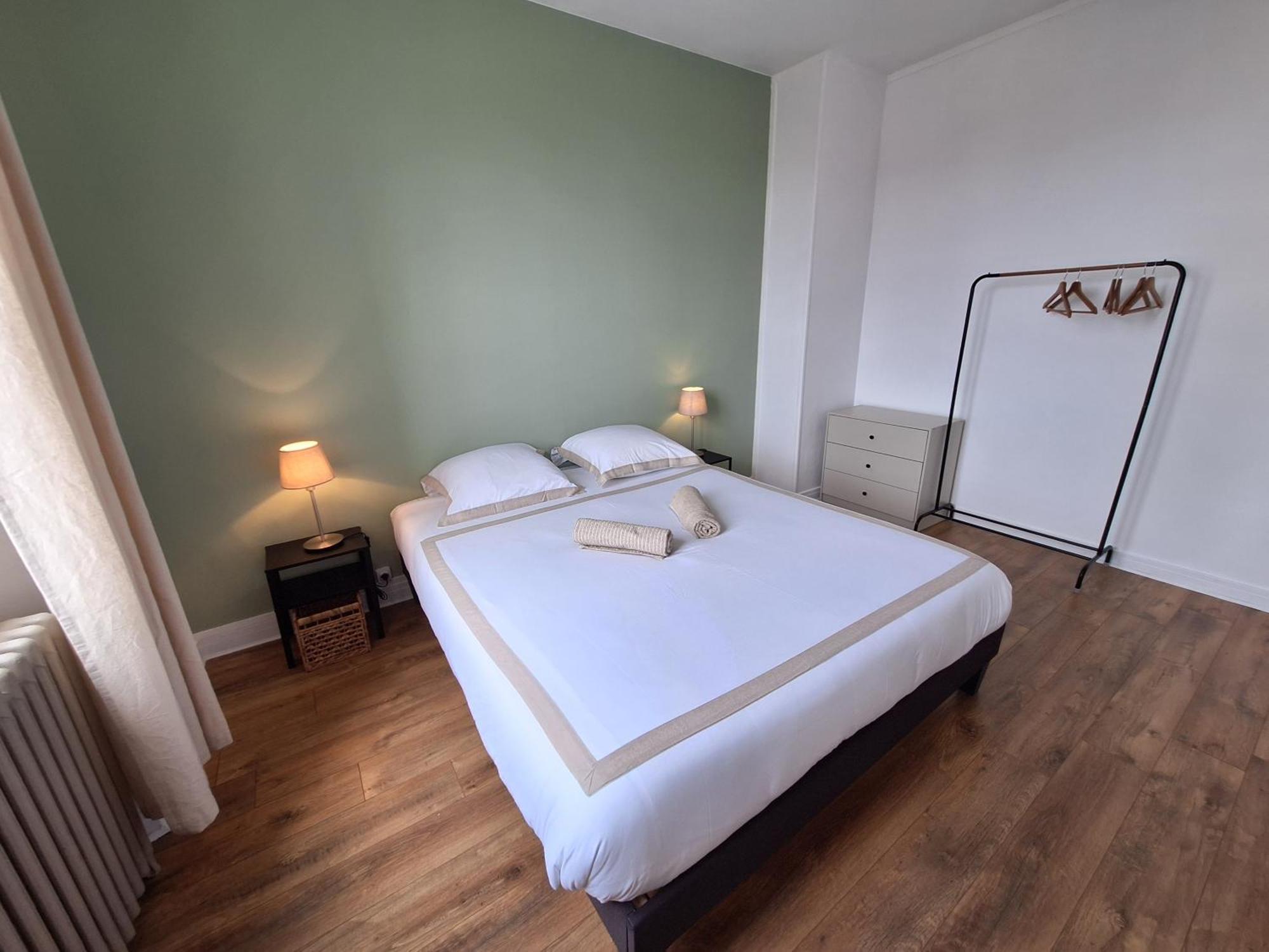2 Appartements 6 Personnes Orleans Centre - Proche Gare Sncf Exterior foto